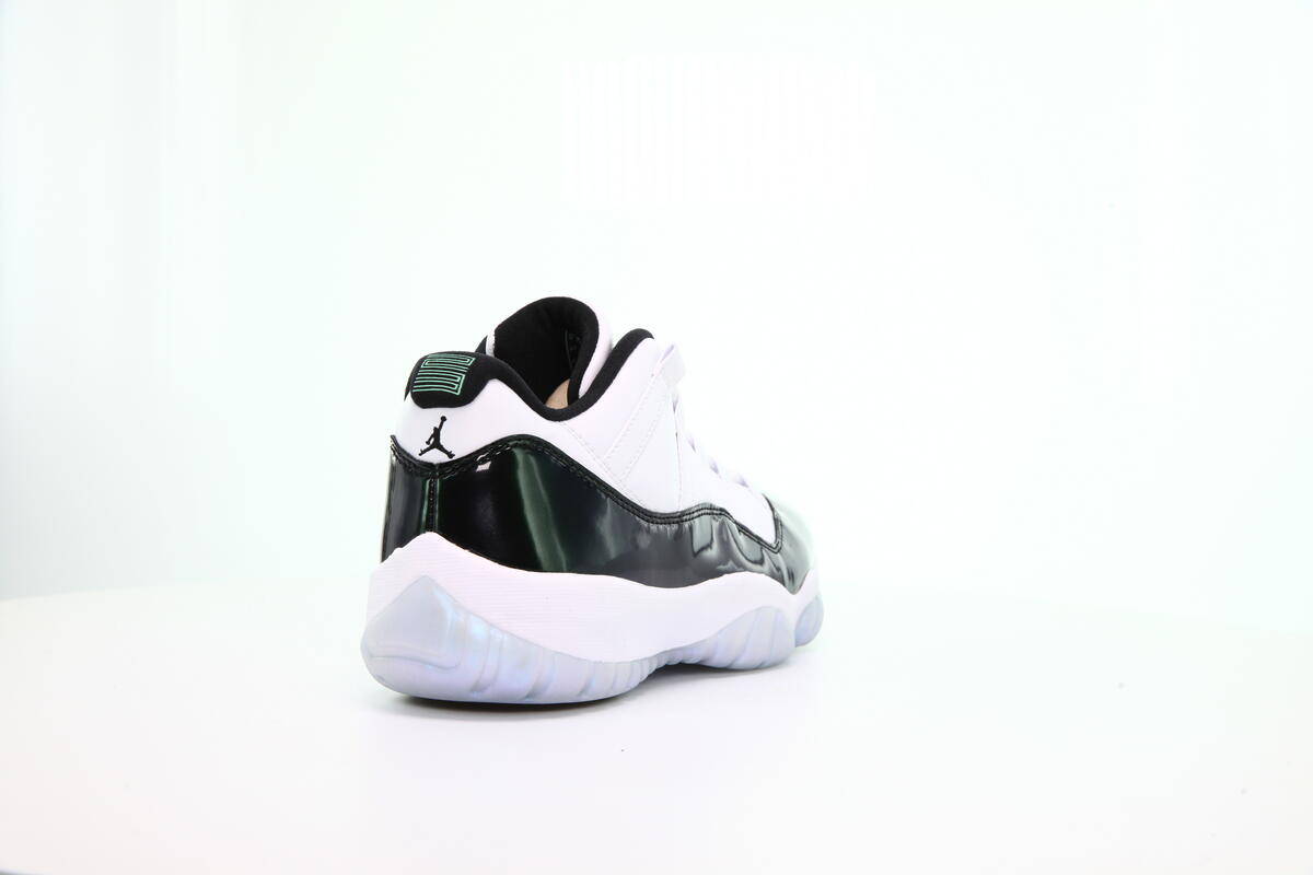 Jordan 11 low easter 2019 best sale